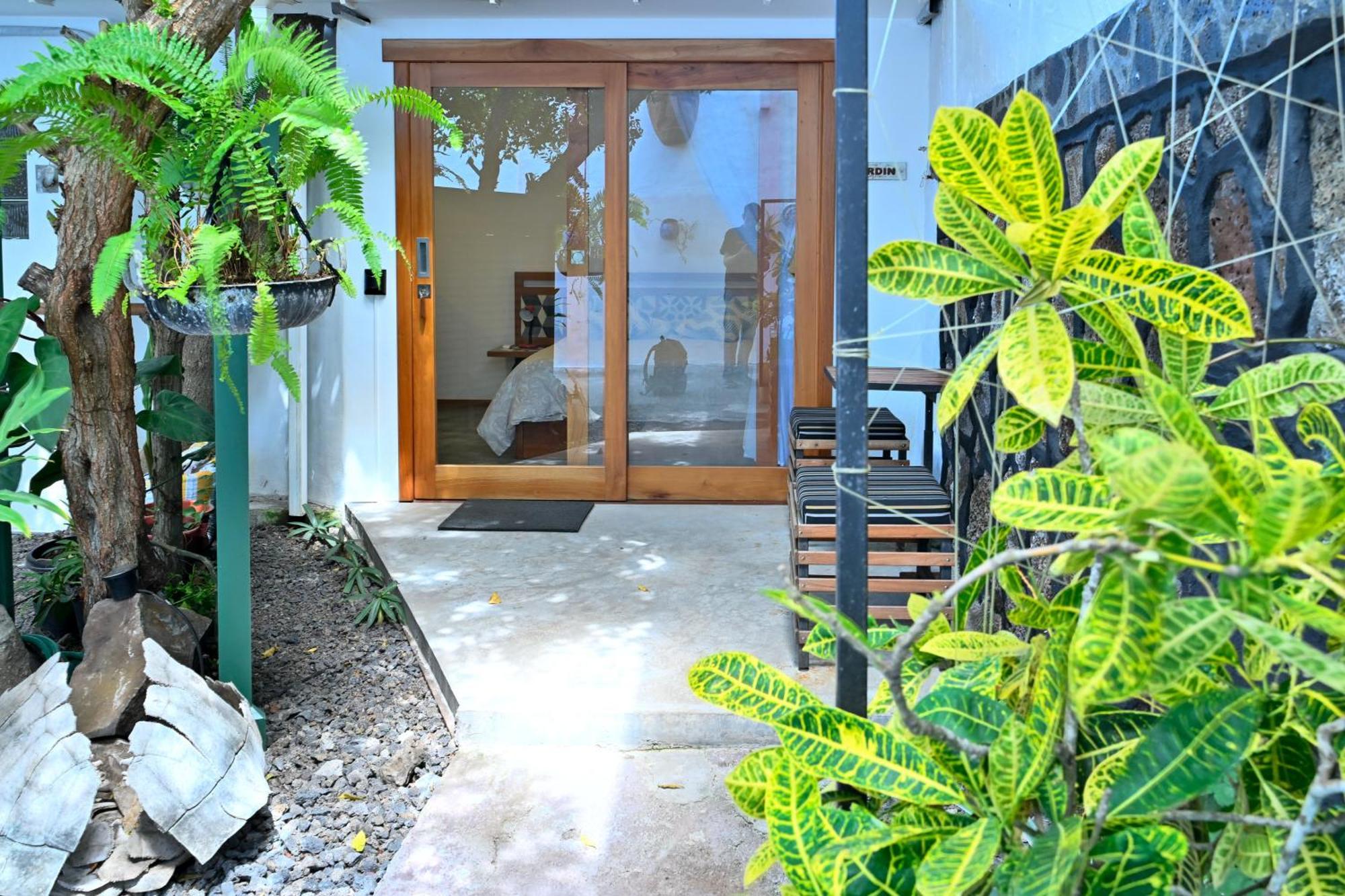 La K-Leta Boutique Guesthouse Puerto Ayora  Luaran gambar